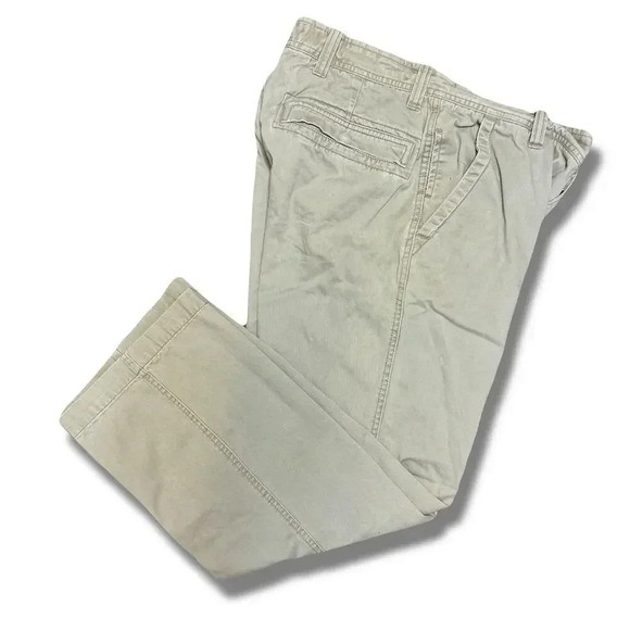 Old Navy Other - Old Navy Men's Loose Fit Khakis Beige Pants Size 32x30